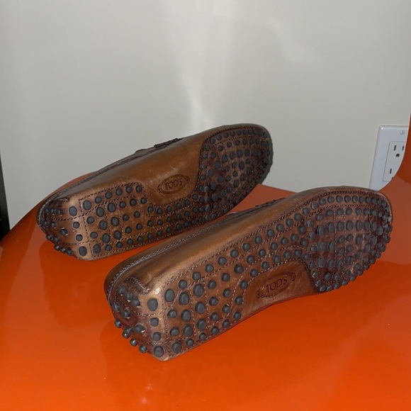 Tod’s Men’s Loafers in Brown, size 7US (6UK) - Picture 4 of 6